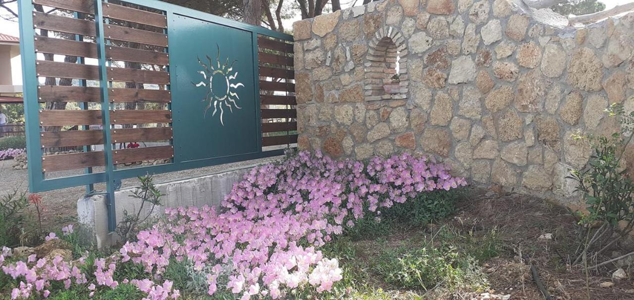 Armiriki Apartments Κορακοχώρι Εξωτερικό φωτογραφία
