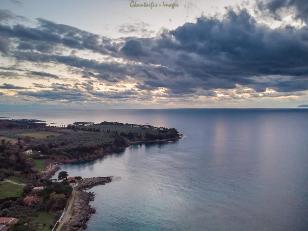 Armiriki Apartments Κορακοχώρι Εξωτερικό φωτογραφία