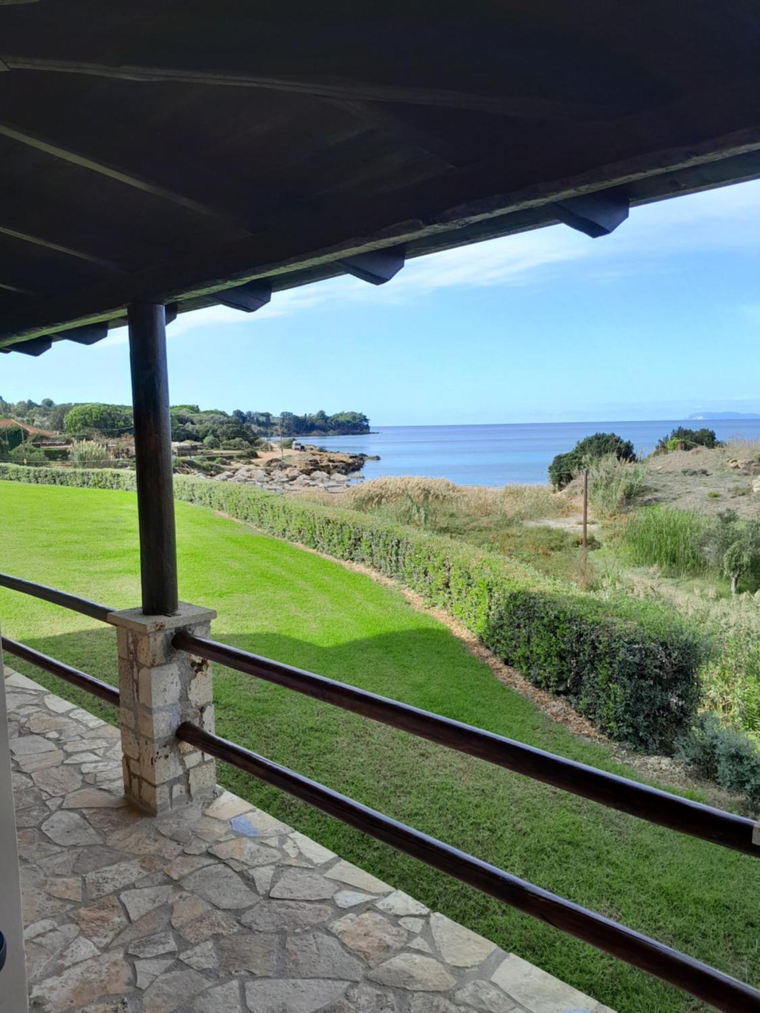 Armiriki Apartments Κορακοχώρι Εξωτερικό φωτογραφία