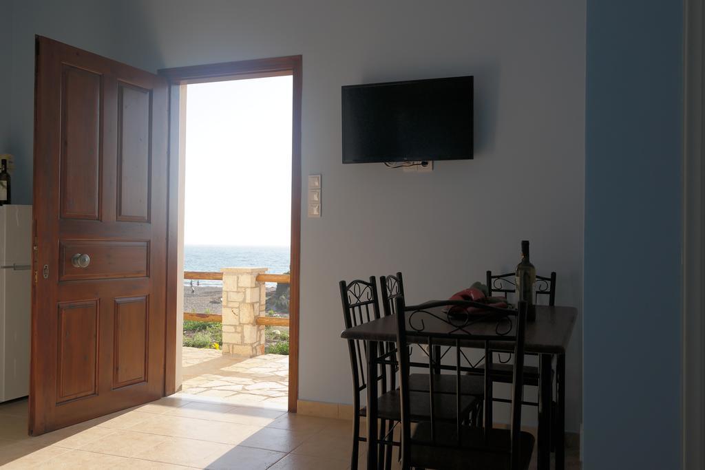 Armiriki Apartments Κορακοχώρι Εξωτερικό φωτογραφία