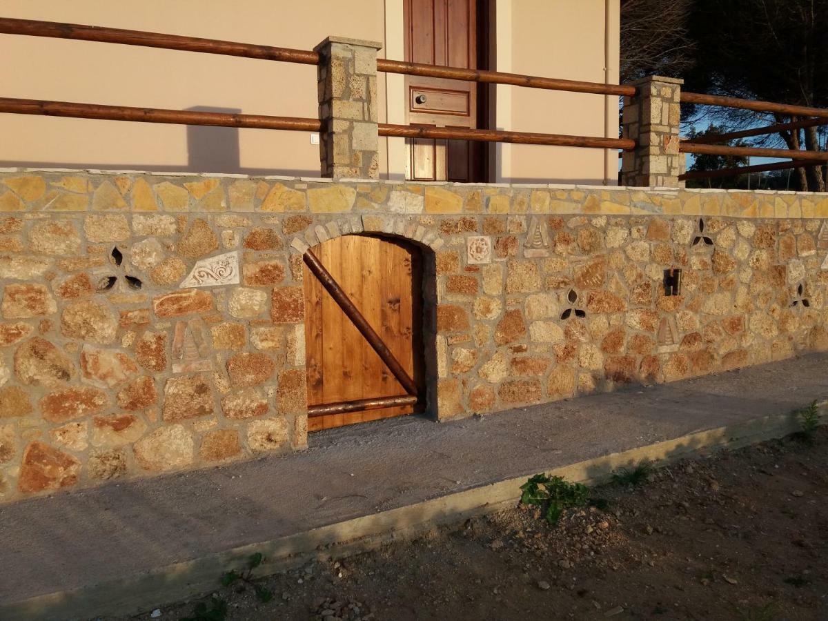 Armiriki Apartments Κορακοχώρι Εξωτερικό φωτογραφία